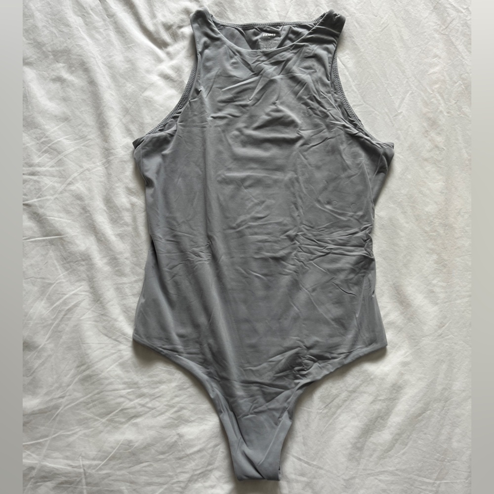 NWOT Skims Fits Everybody High Neck Bodysuit